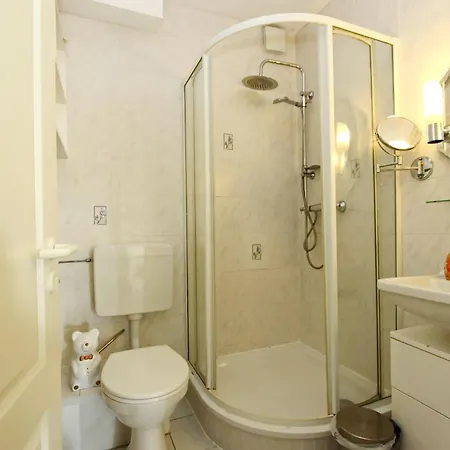 Ueues-hues-app-3 Апартаменты Хёрнум